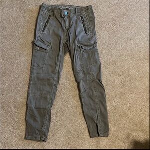 Calvin Klein Jeans - Army Green - Biker Style Skinny - Sz 29